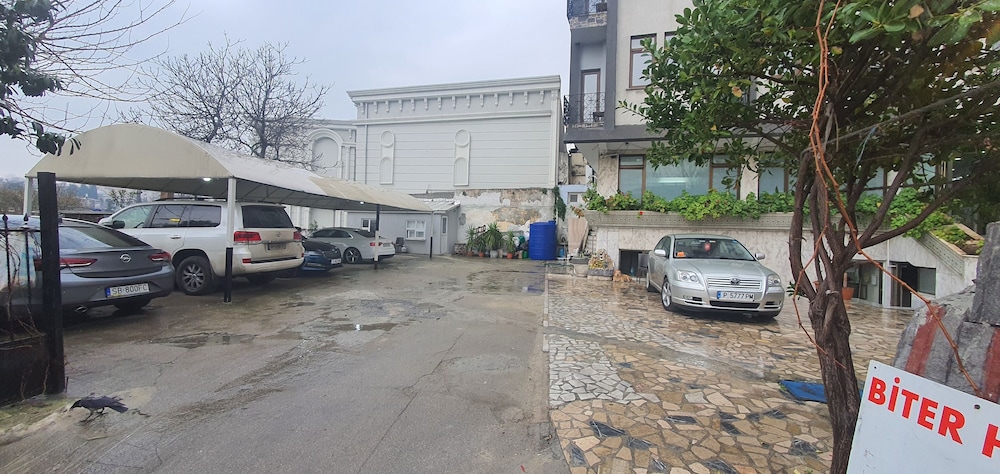 Biter Otel - Image 51