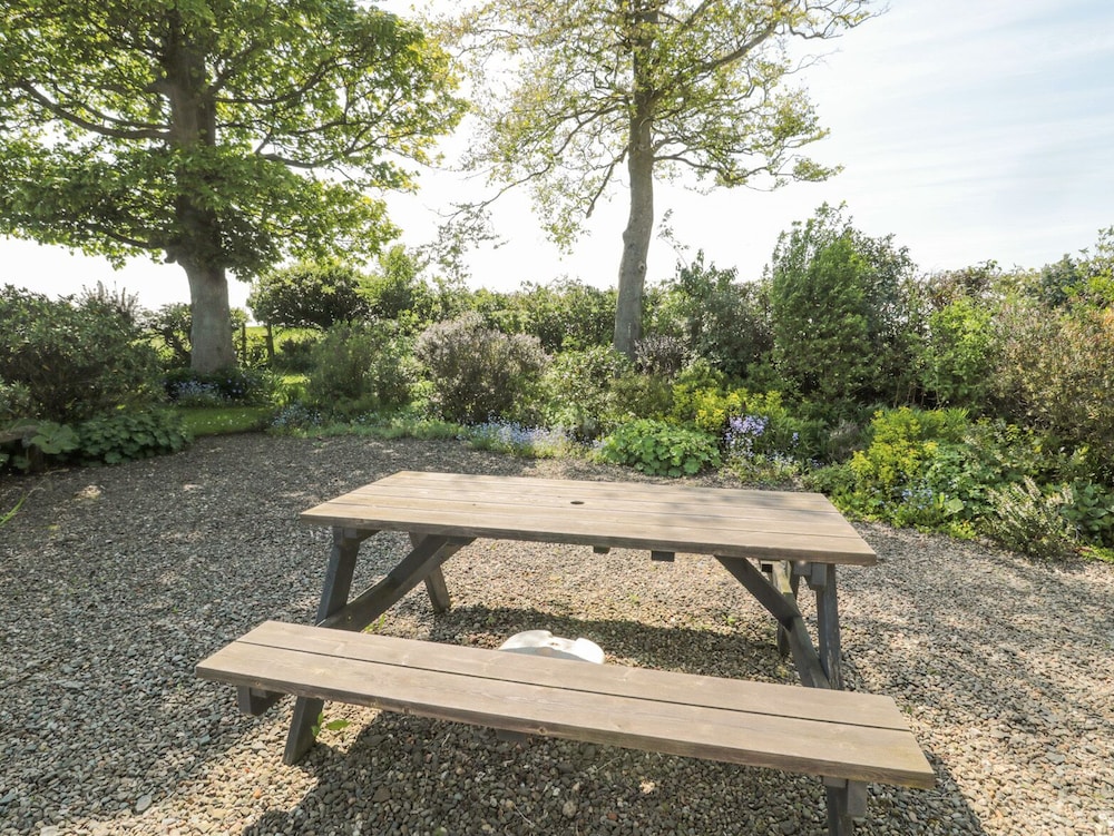 Orchard Lodge