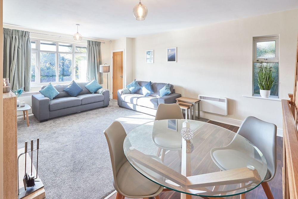 Host Stay Baslow Road Serviced Apartment view 5