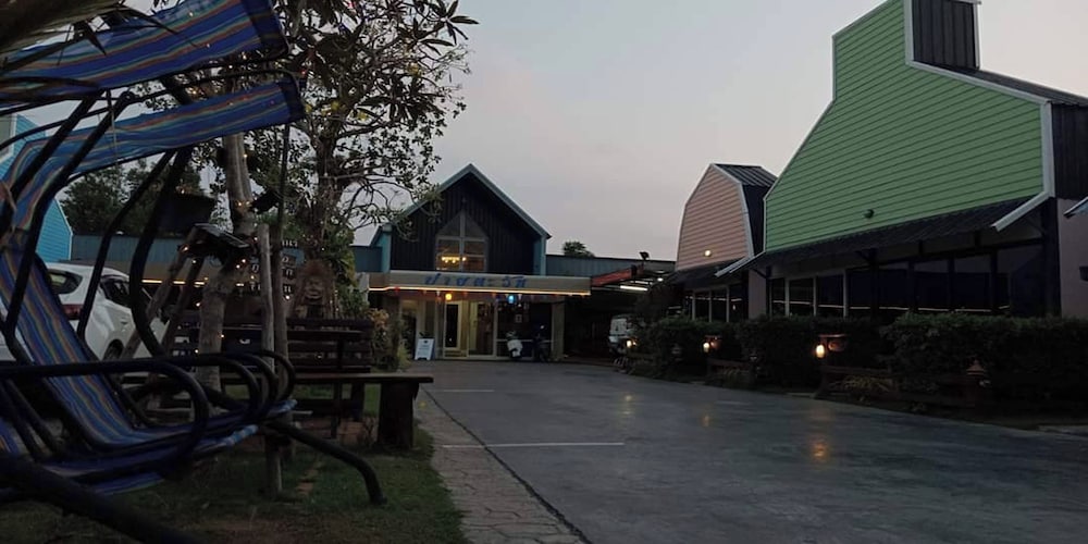 Pai Tawan Resort Hotel - Pet friendly
