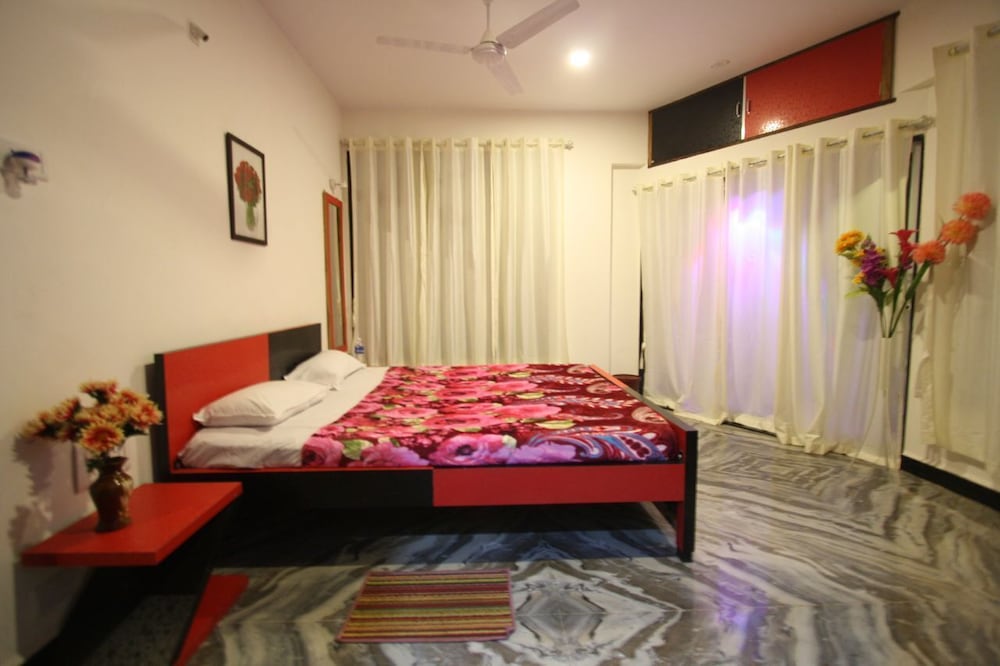 Hotel Simon king