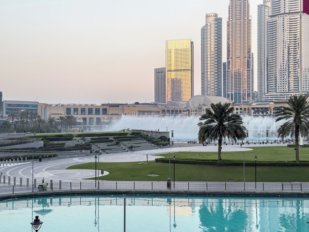 Skyline Grandeur I Burj & Fountain View