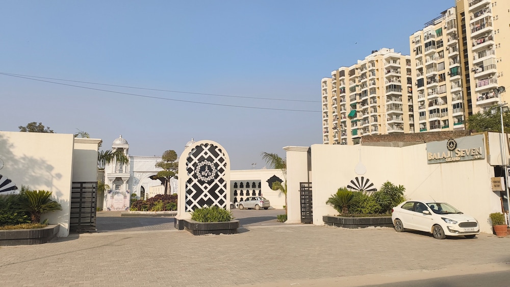 Balaji Seven Hills