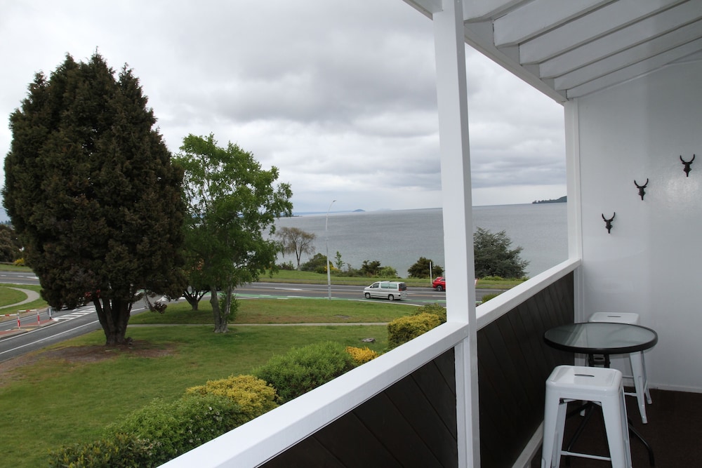 Taupo Thermal Motel & Spa - Adults Only