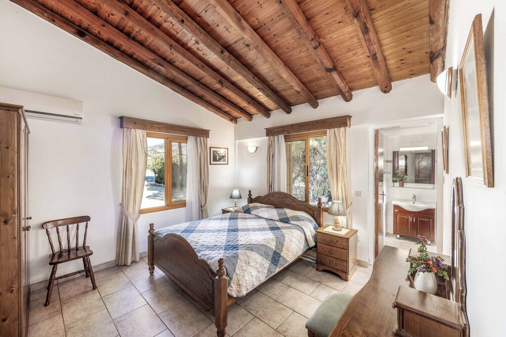 Coral Bay Cottage