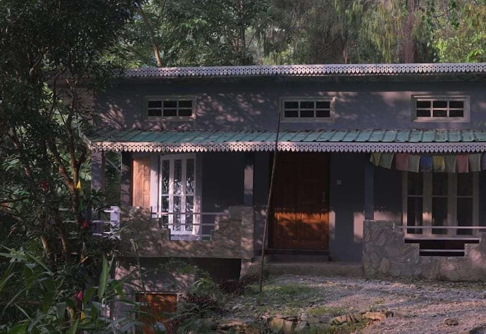 SB Vacation Homes side view