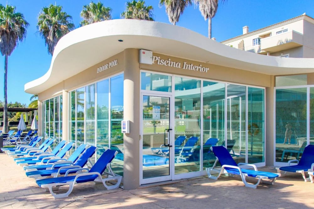 VP Flat With Balcony and Pool View
