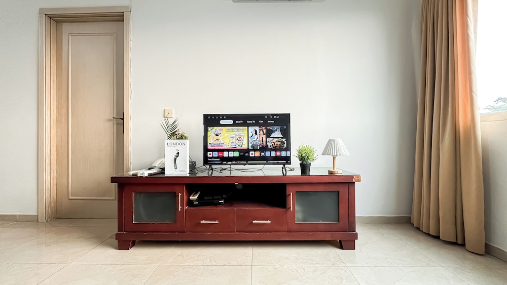 Warm And Nice 2Br At Permata Senayan Apartment