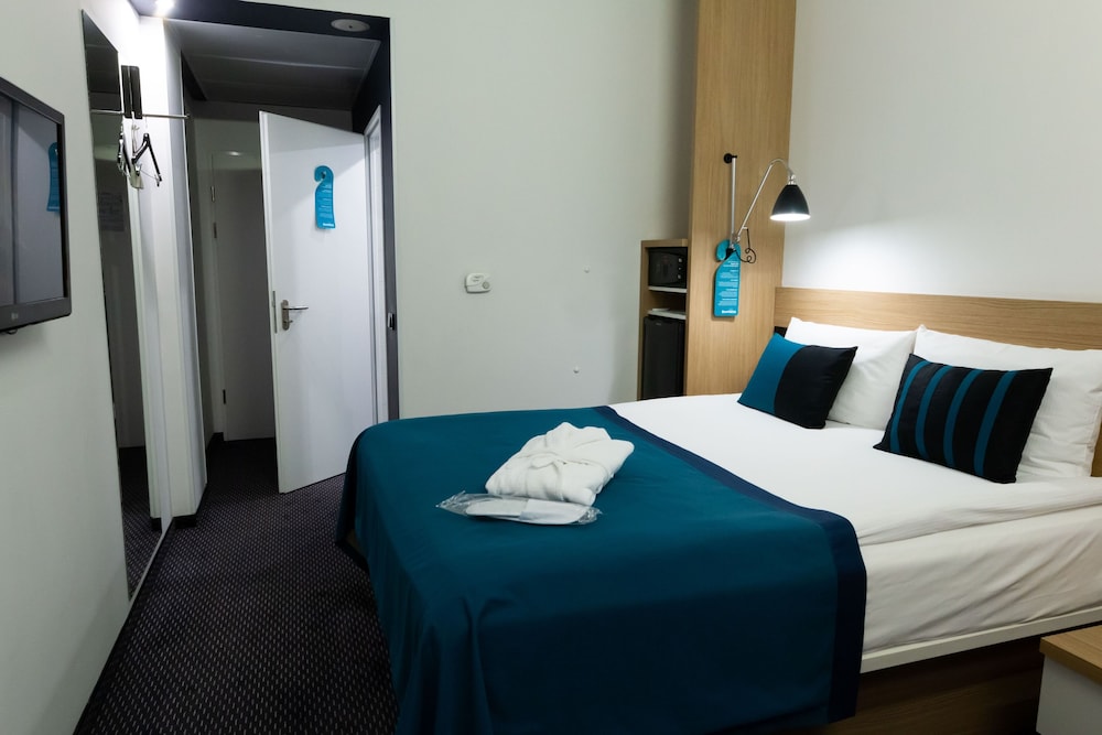 Bonhotel
