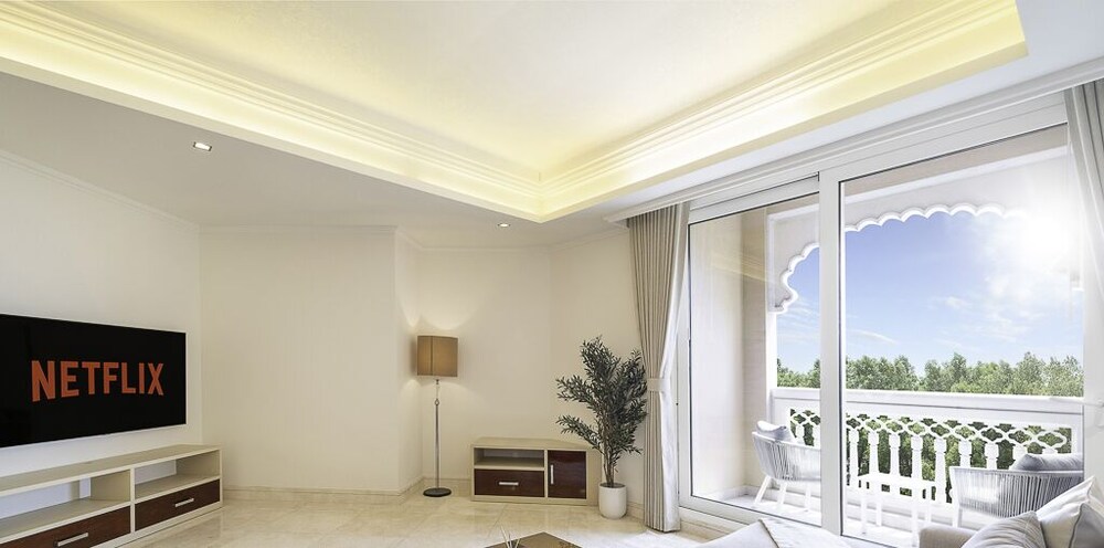 LUX The Grandeur Palm Garden View Suite