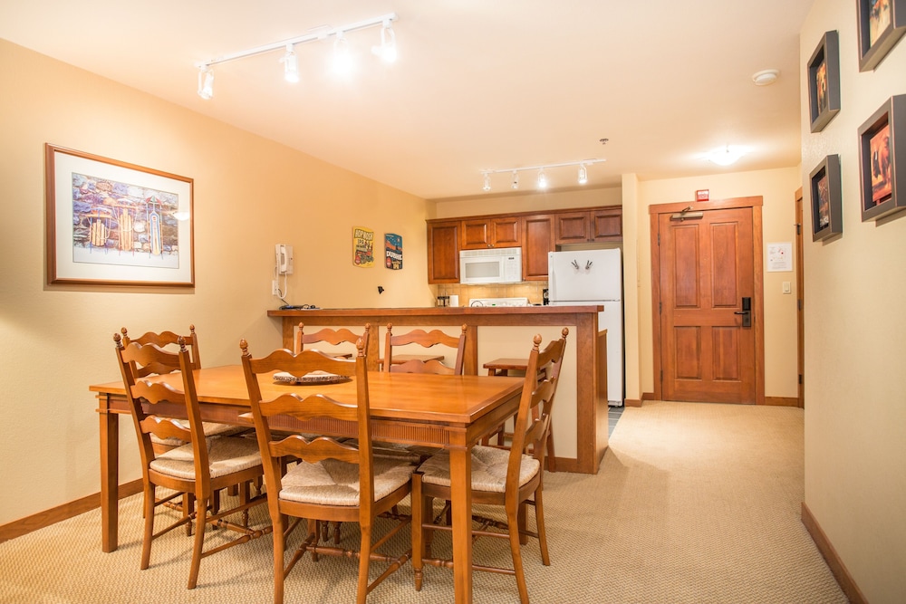 One Bedroom Condos at Powderhorn Lodge - Solitude UT
