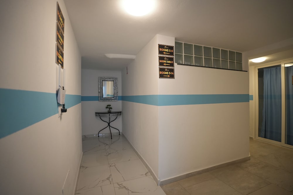 Enles Hotel