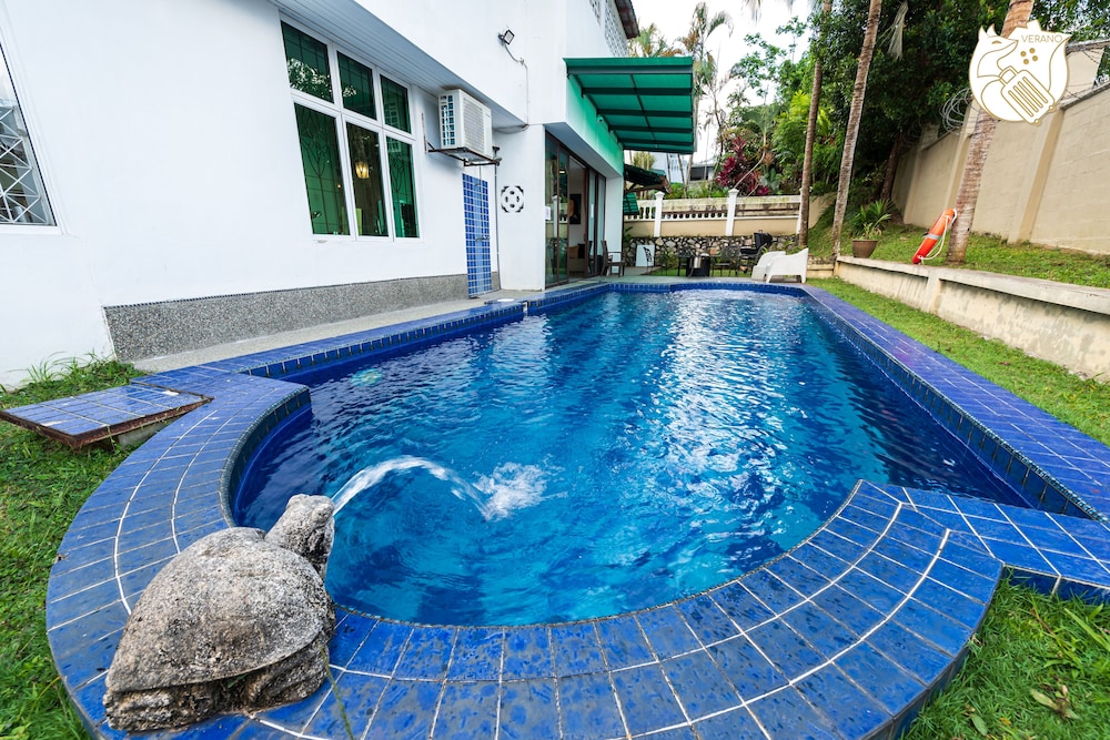 6BR Ampang Pool Villa 26P with Garden photo 2