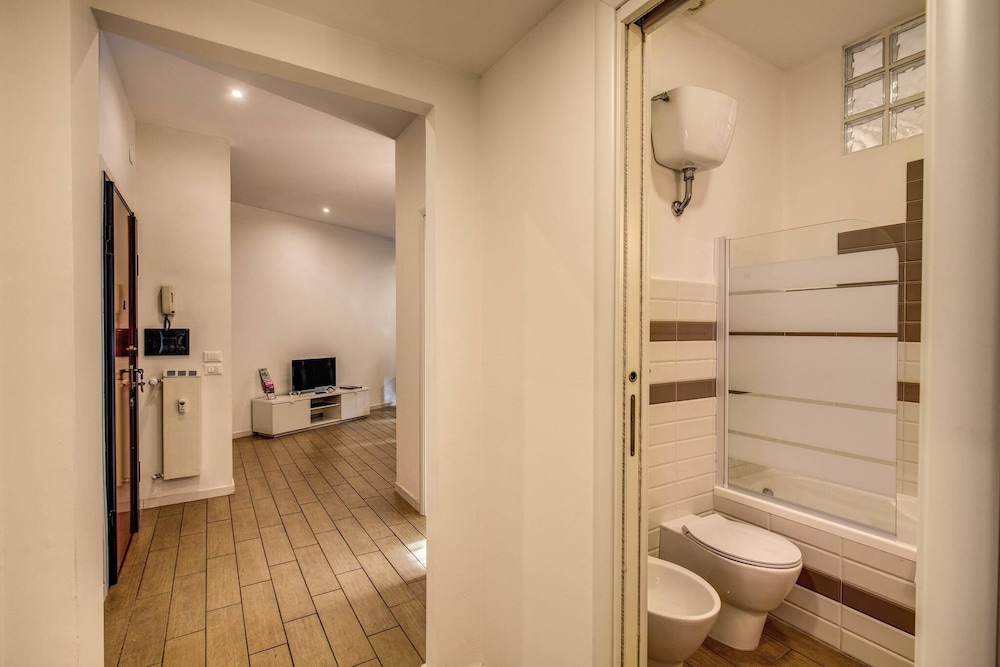 Ml Apartment - Ardesia Terrace Colosseo - 2bdr