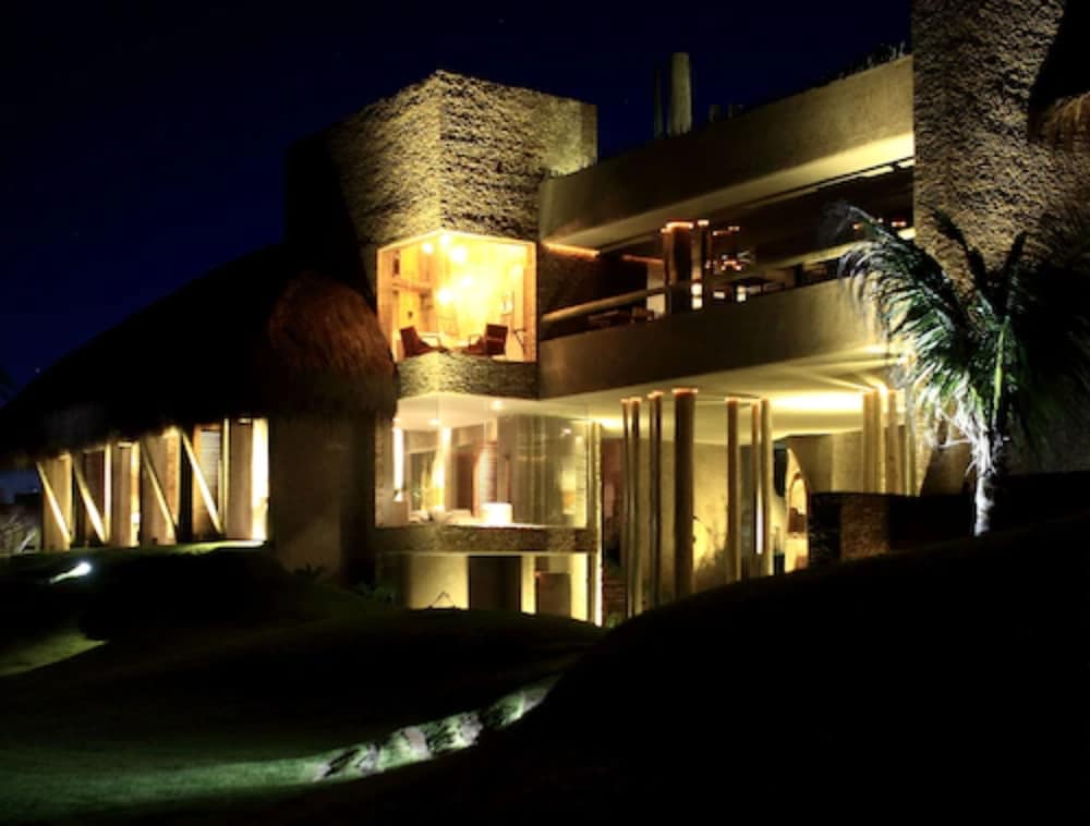 San Pareni Hotel