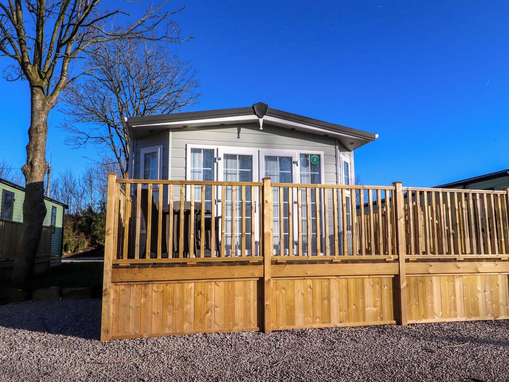 2 Willow Way