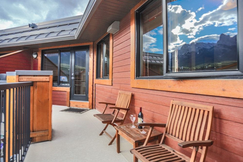 BookCanmore