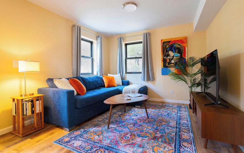 Stargazers Delight Sleeps 12!