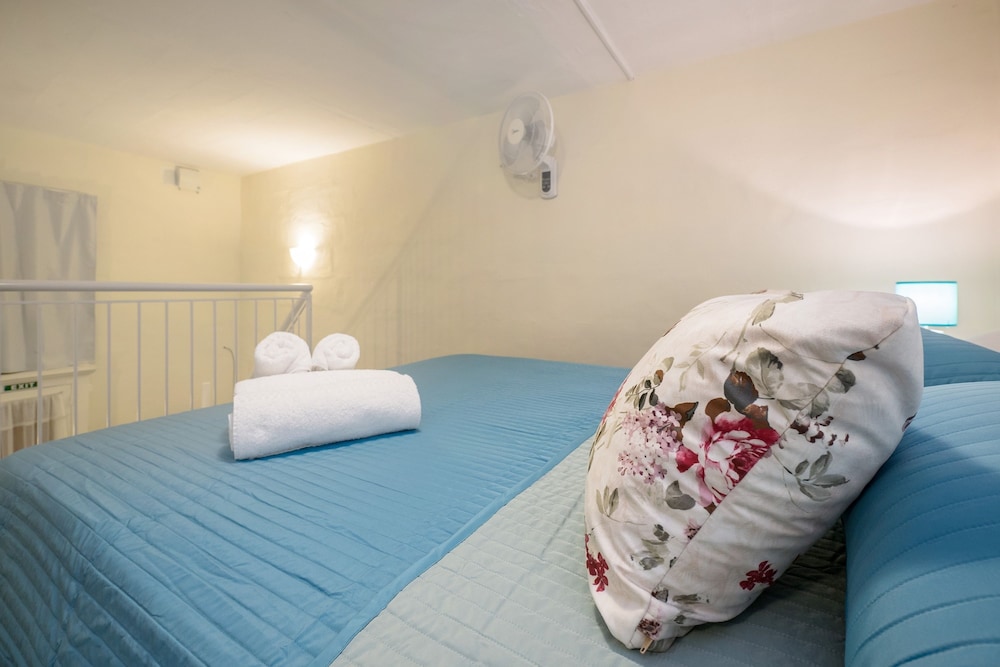 Valletta Archbishop Townhouse - Property Image 10