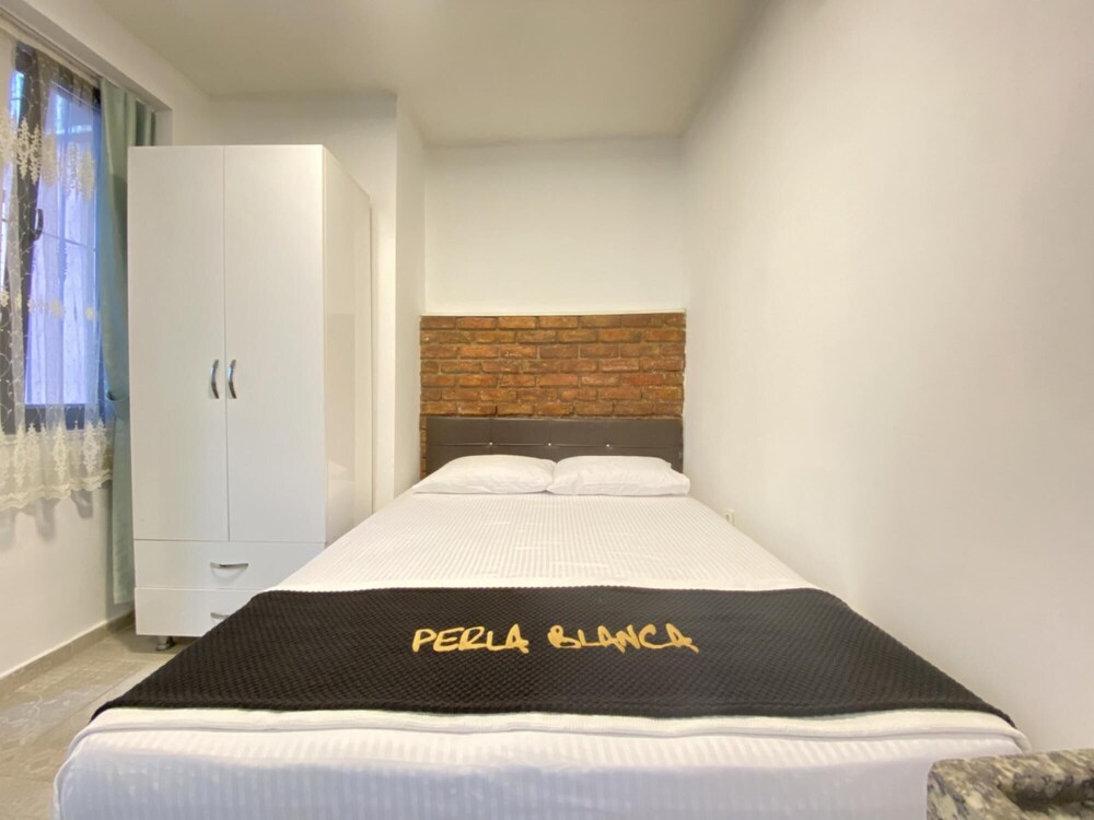 Comfy and Central Studio Flat Near Istiklal Street