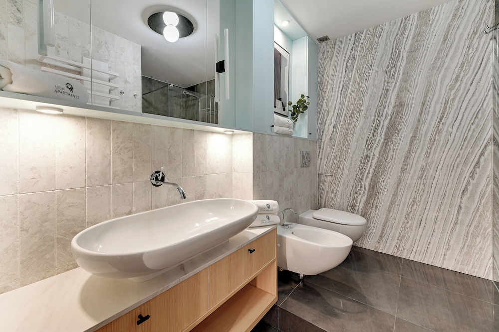 Lion Apartments - Apartment in Old Town