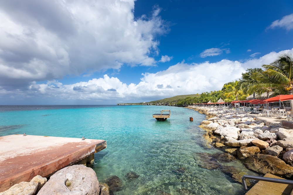Coral Estate Holidays