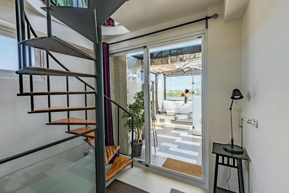 Malibu OceanView