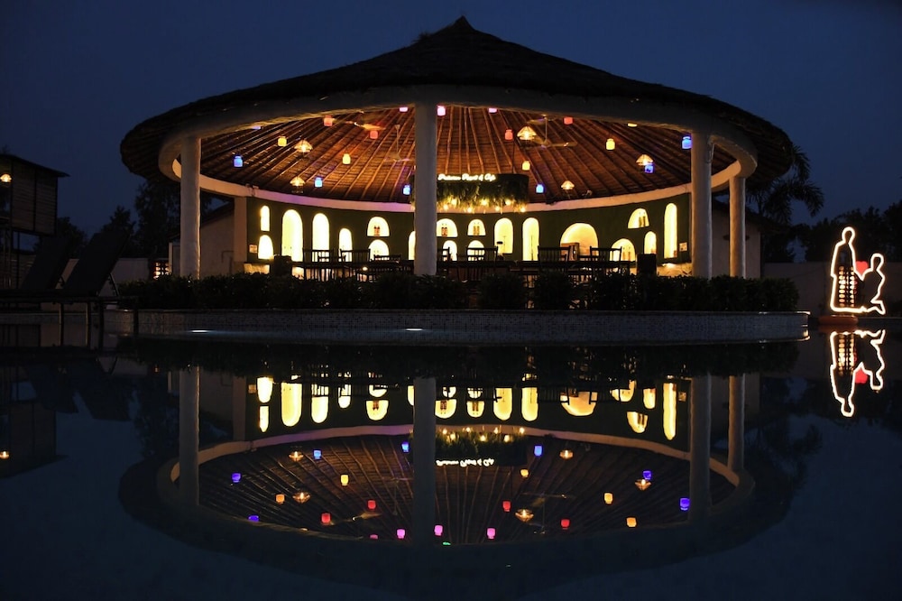 PRAKARAM RESORT AND CAFE