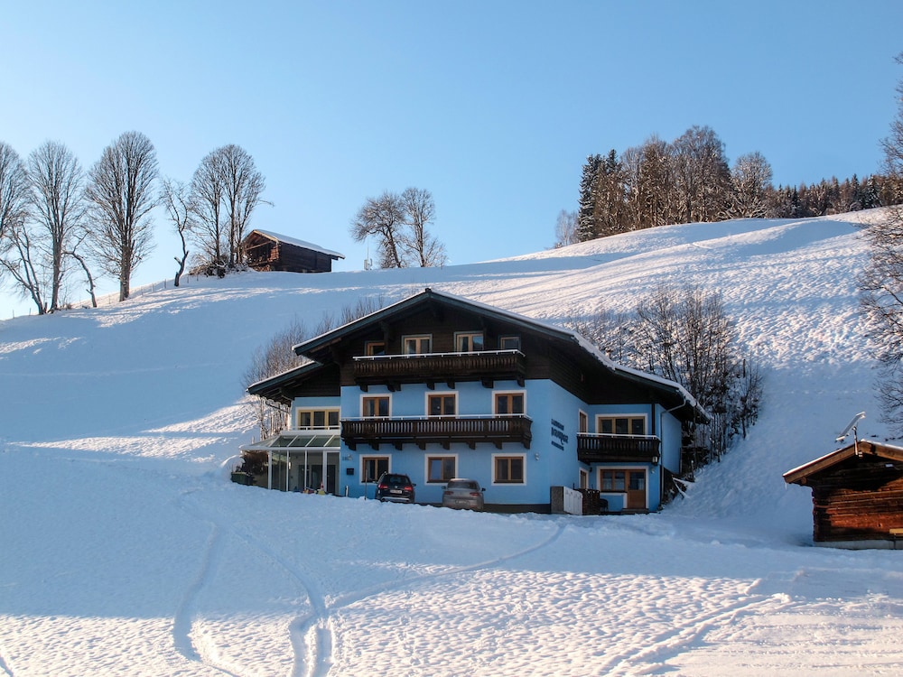 Saalbach Apartments Landhaus Bernkogel