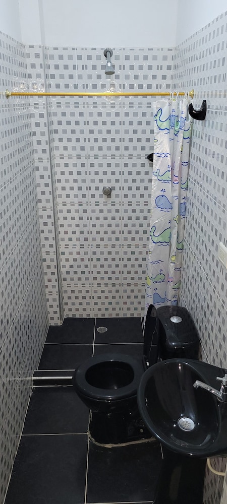 HOSTAL VILLA DEL RIO LAS BRISAS