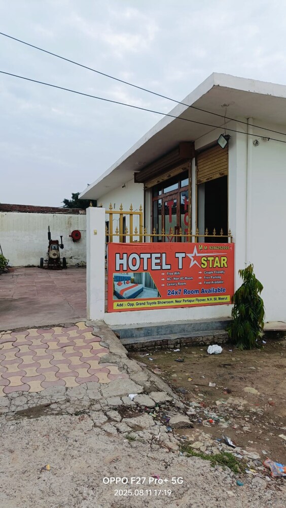 Hotel T Star