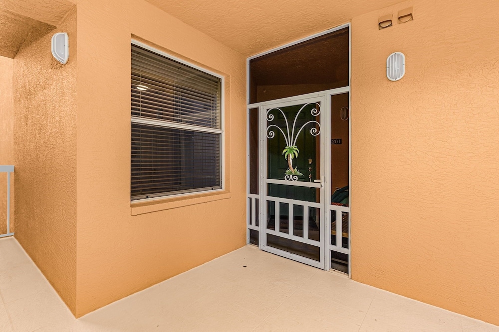 Palm Harbor #201 3 Bedroom Condo