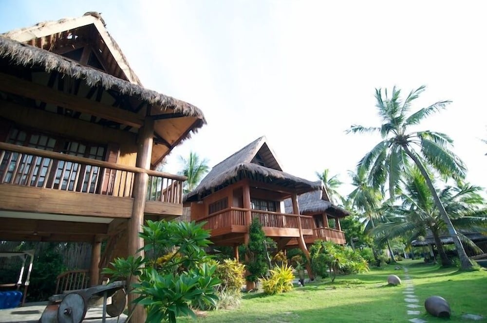 Hoyohoy Villas