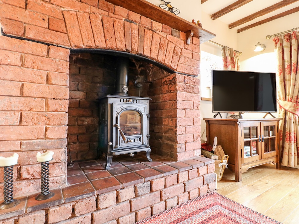 Bellamour End Cottage