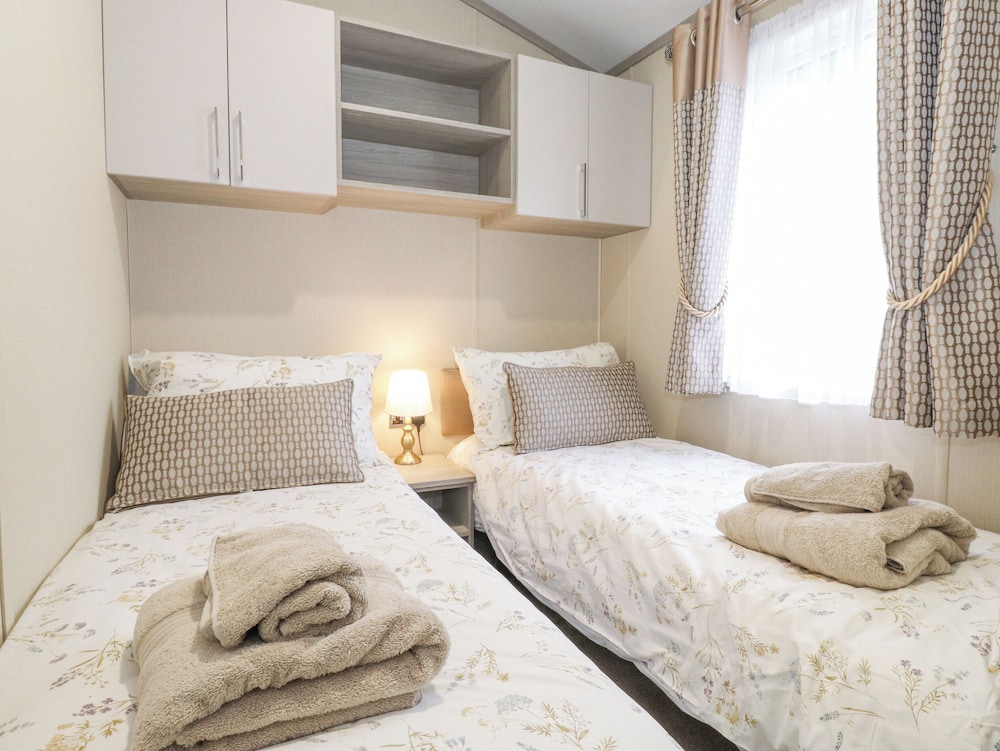 Tawny Owl Lodge