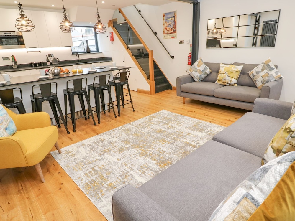 2 Salubrious Terrace