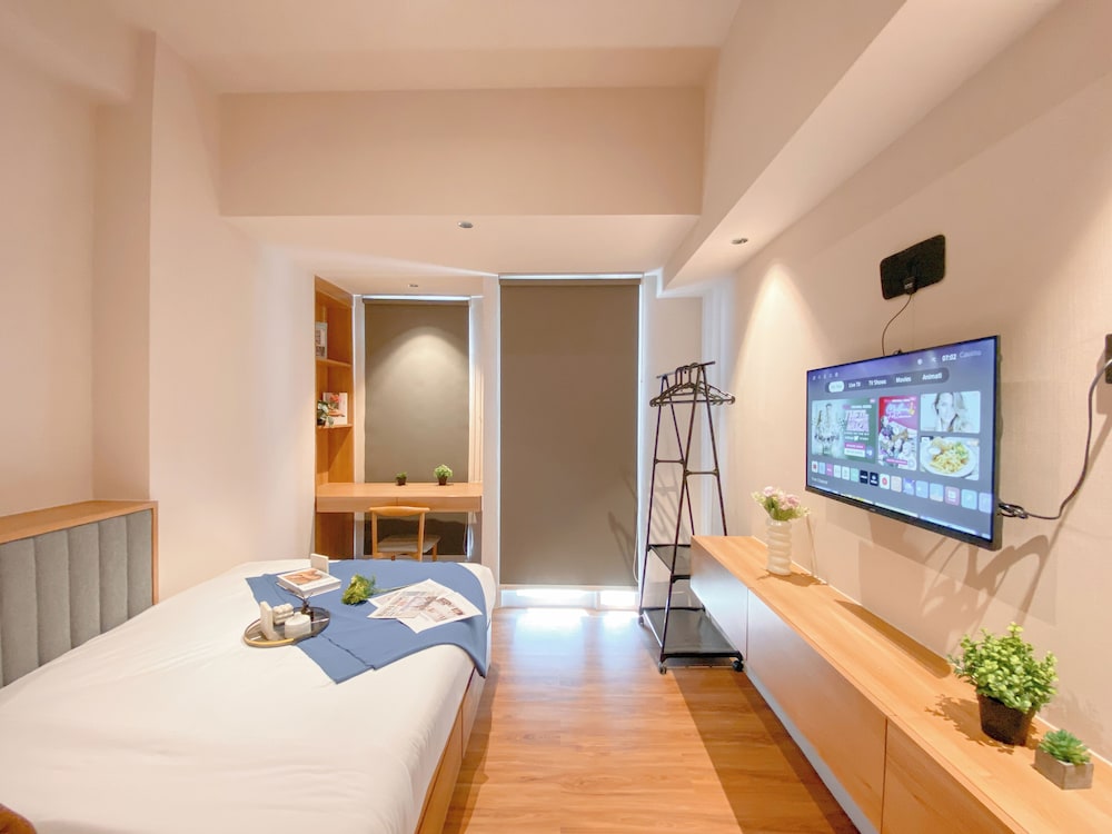 Neat And Warm Studio At Tokyo Riverside Pik 2 Apartment