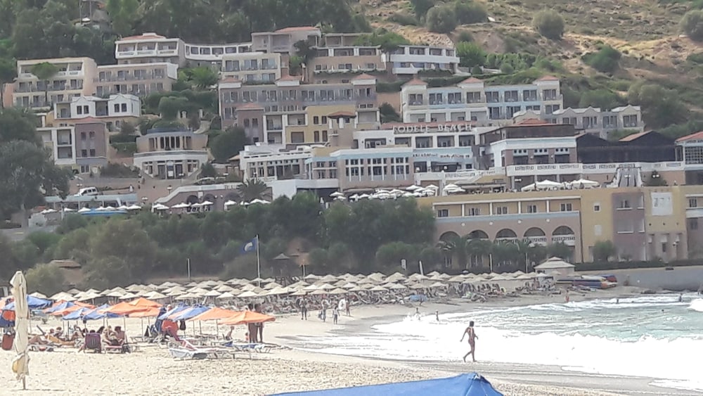 Orange Fodele