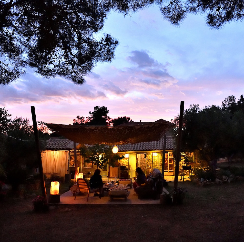 Private Eco Tent in Skiaxtro Cocoon Retreat