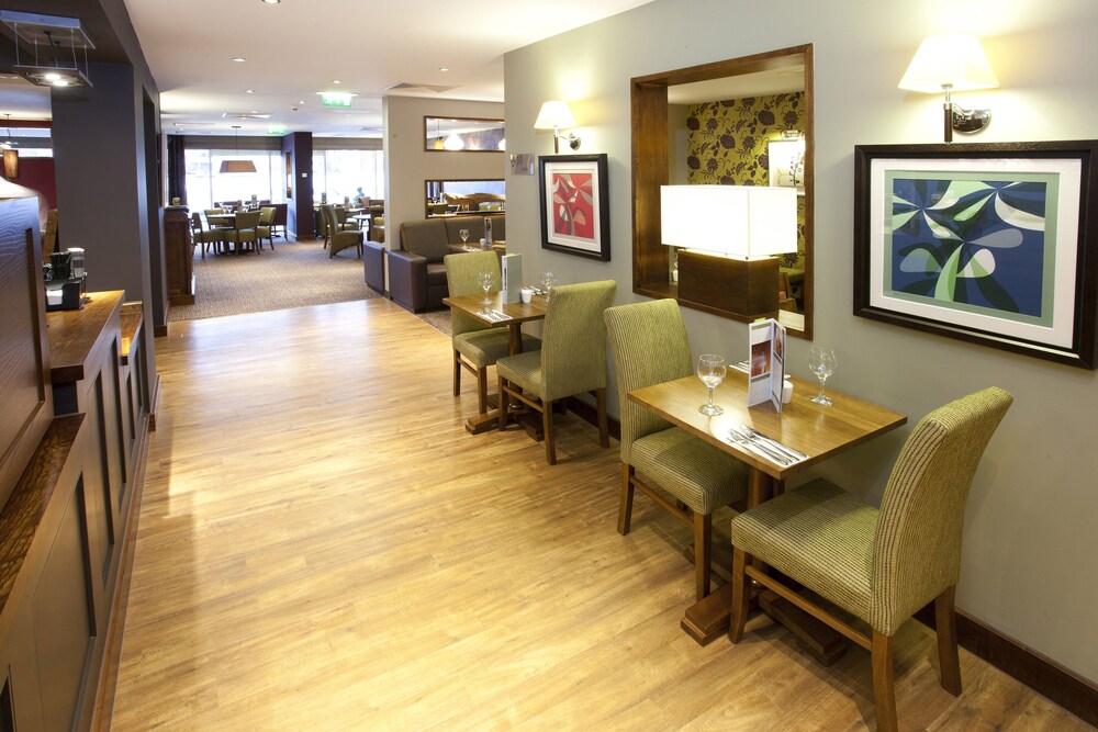 Premier Inn Inverness Centre - River Ness — photo 16
