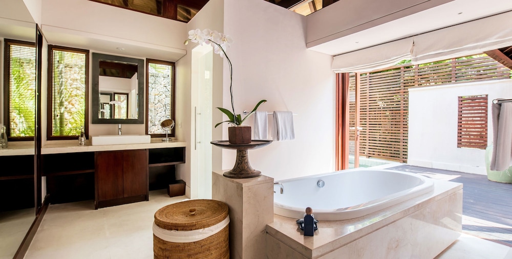The Ungasan Clifftop Resort 42