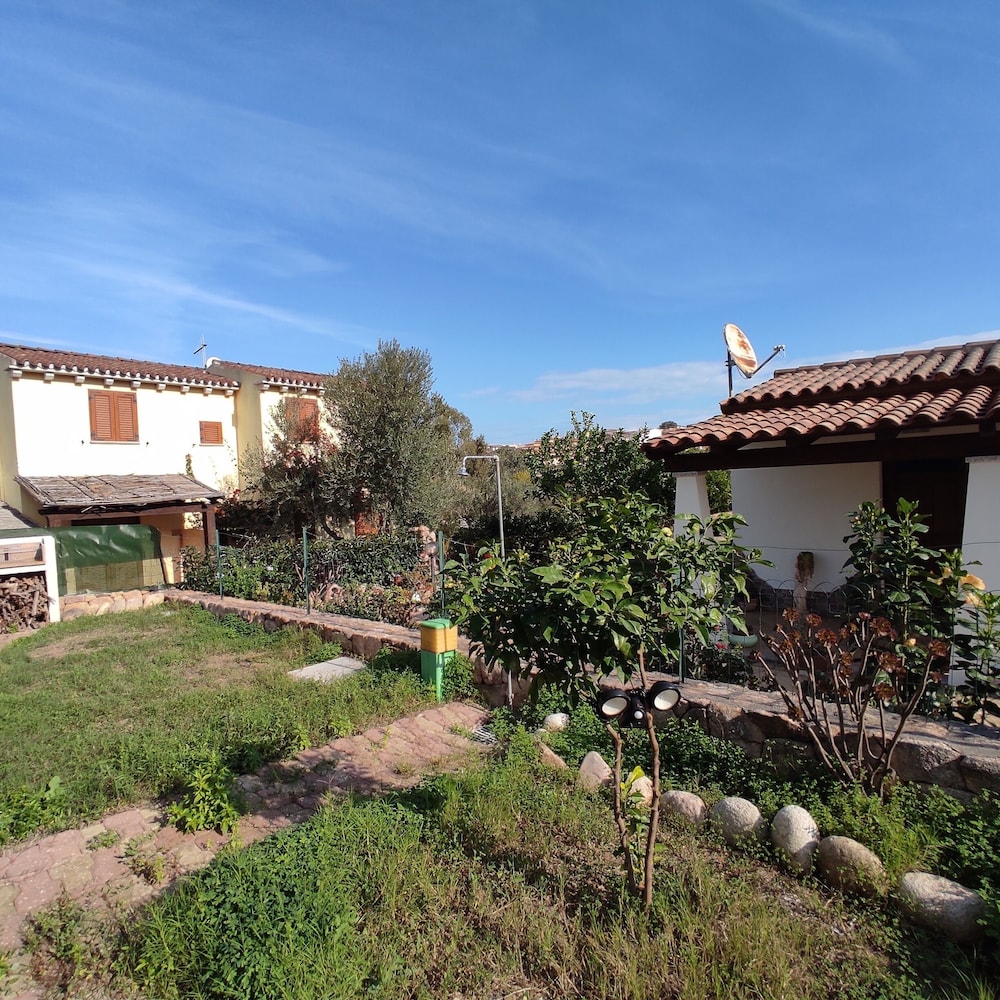 Casa Caterina 2 With Garden In Budoni