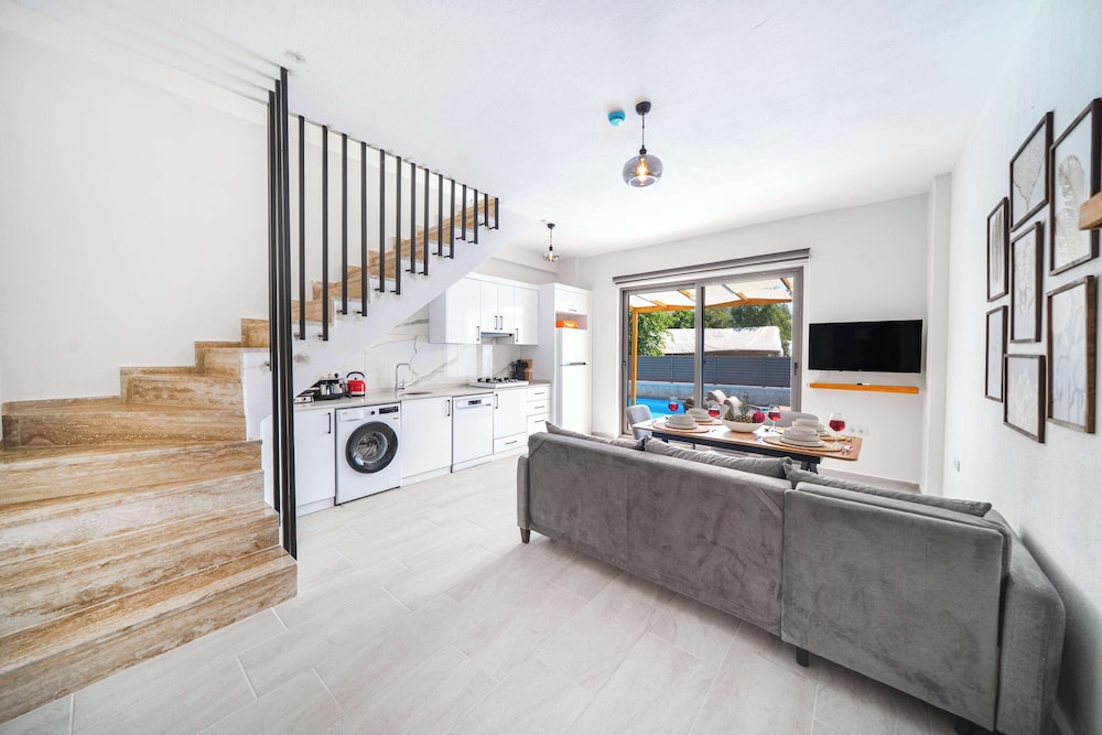 Kas Pera Villas