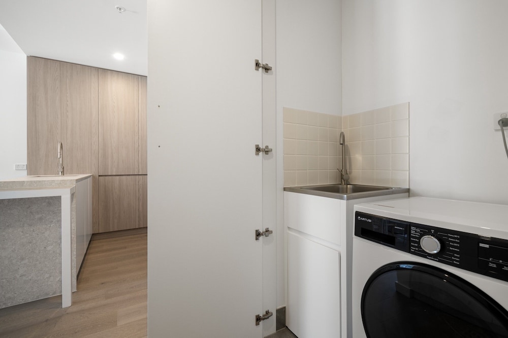 Fremantle 1-bed Close to Beach & Shops