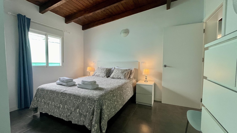 Large Country House Near Maspalomas & Fataga