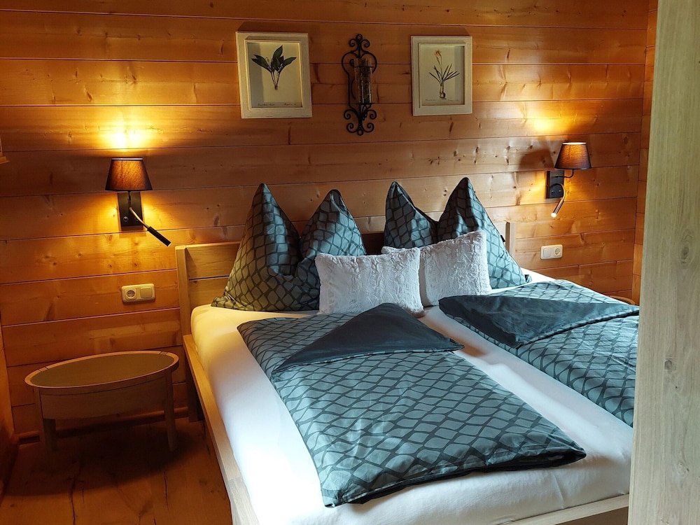 Chalet Salzach Near Ski Lift & Spa