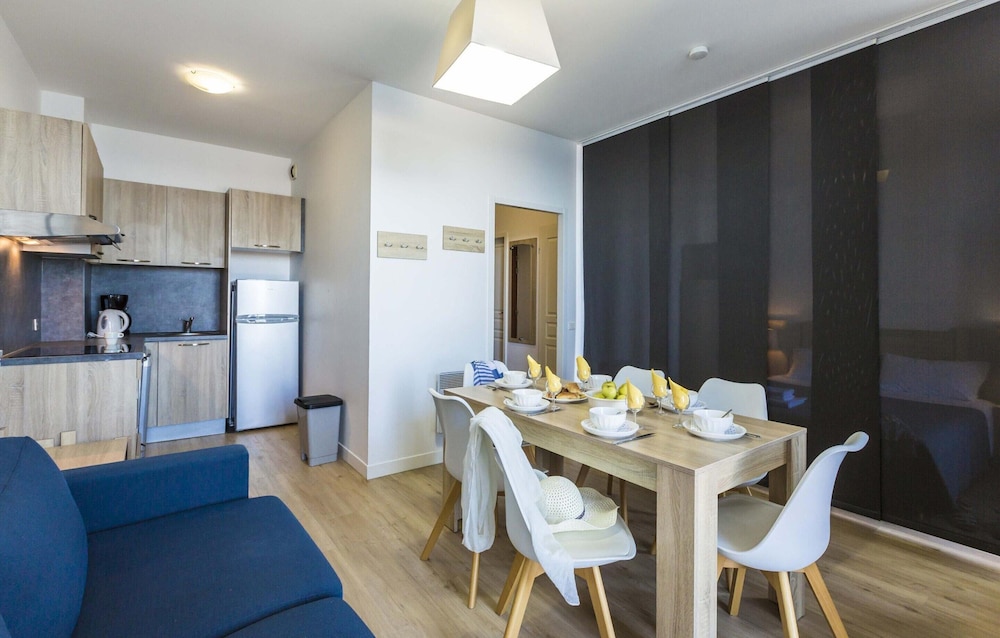 Charming Apt Near La Baule