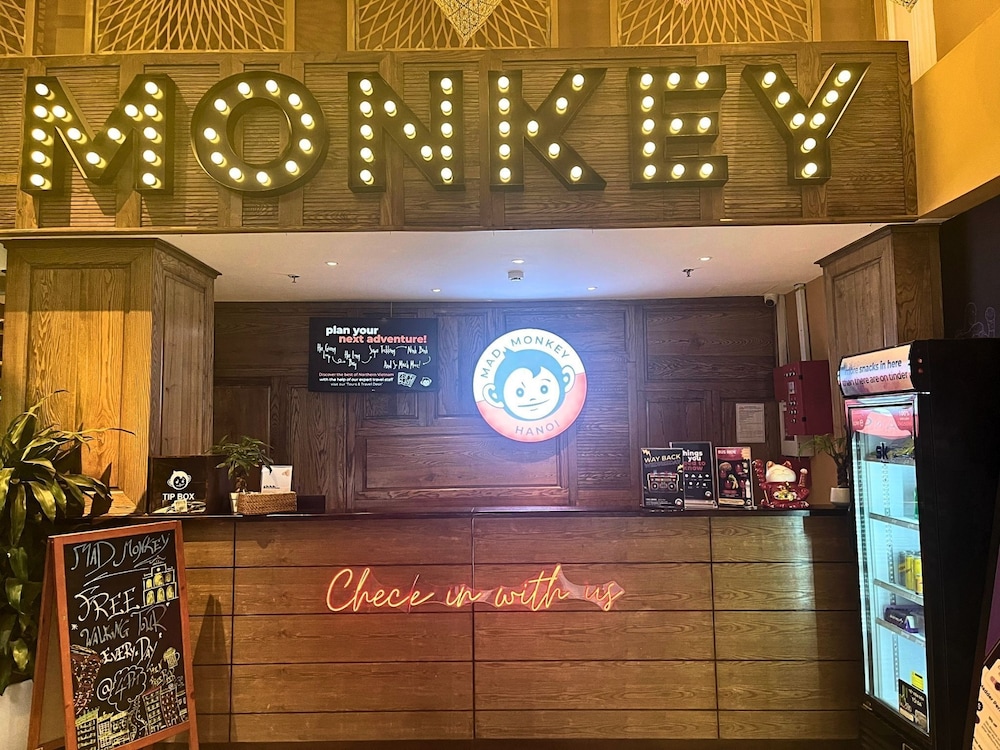 Mad Monkey Hanoi - Hostel