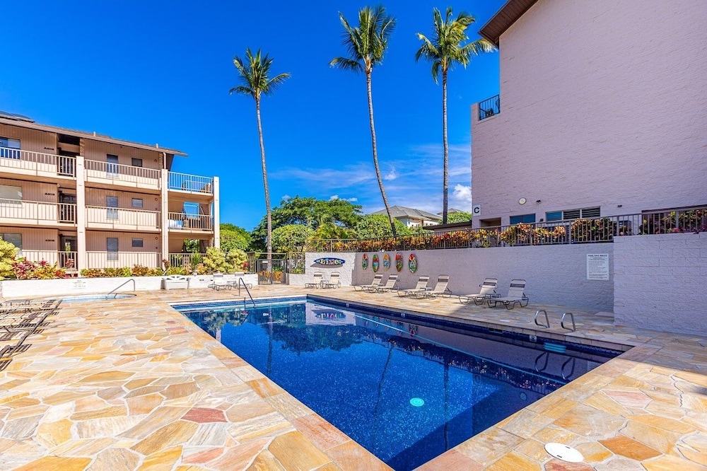 Kihei Ali'i Kai D202 1 Bedroom Condo