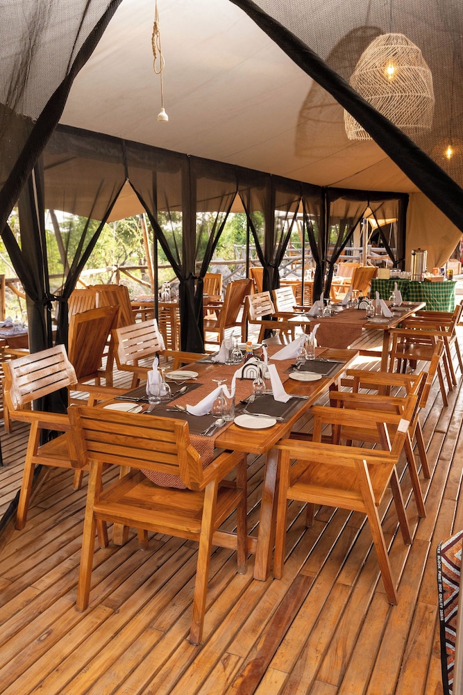 Seregenti Kifaru Tented Lodge